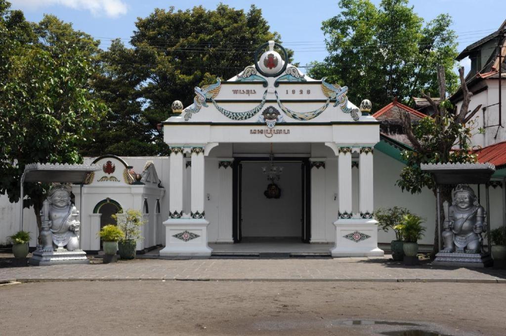 Grand Rosela 2*