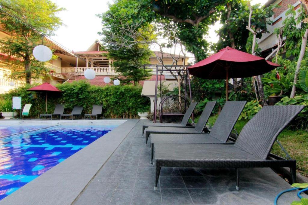 Grand Rosela Hotel