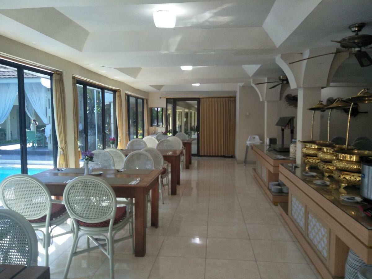 Hotel Grand Rosela 2*